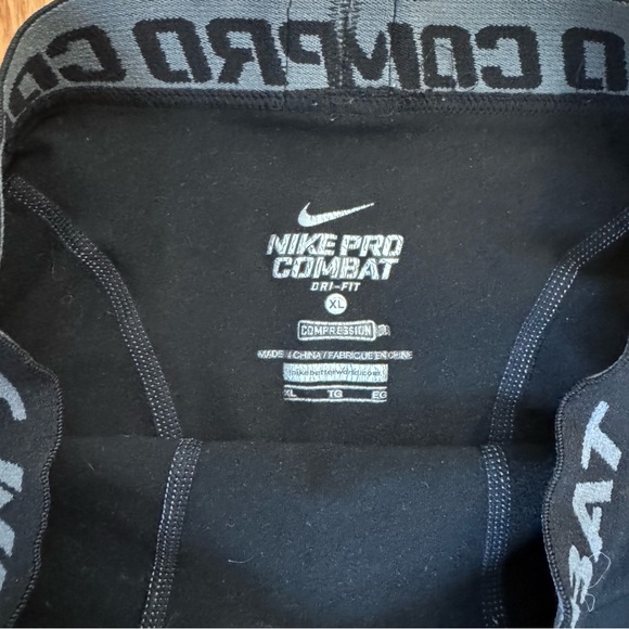 Nike Pro Combat Compression Tights - Picture 4 of 4